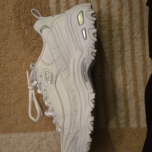 Skechers D'Lites- Fresh start - Picture 2 of 5